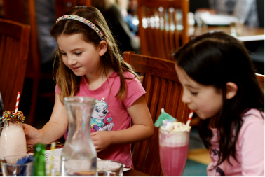 Children dining at The Homestead Invercargill
